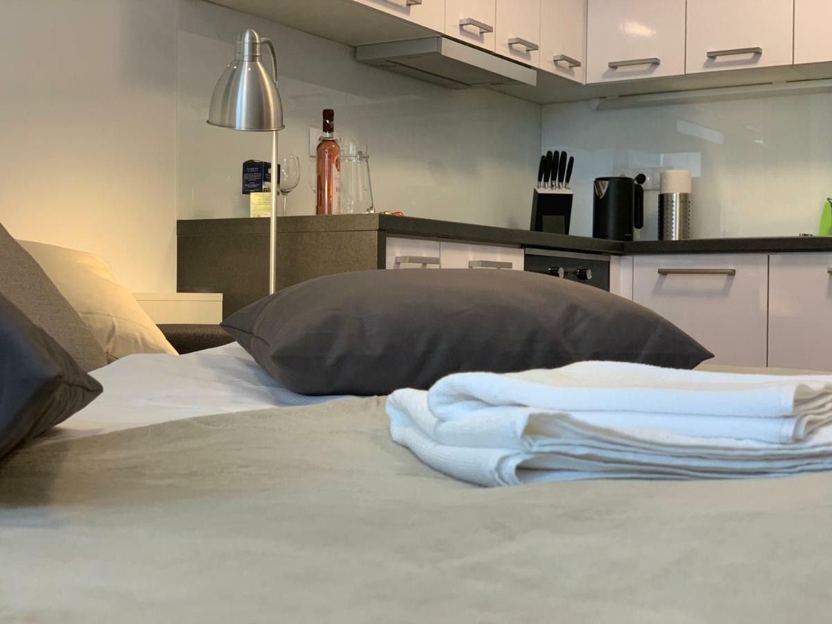 Ap 1 - Apartments 4U Brezinova "Overnight Simply" Hradec Králové 외부 사진